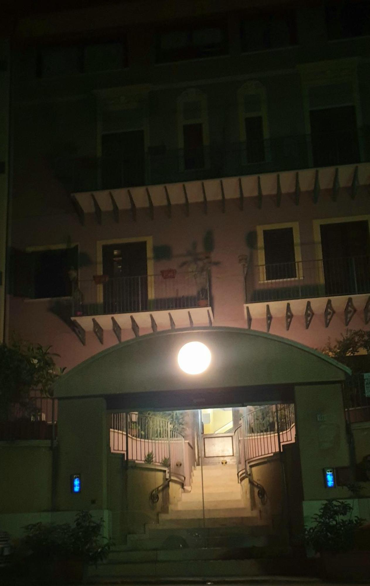 I Vicini Del Re Holiday Home ปาแลร์โม ภายนอก รูปภาพ